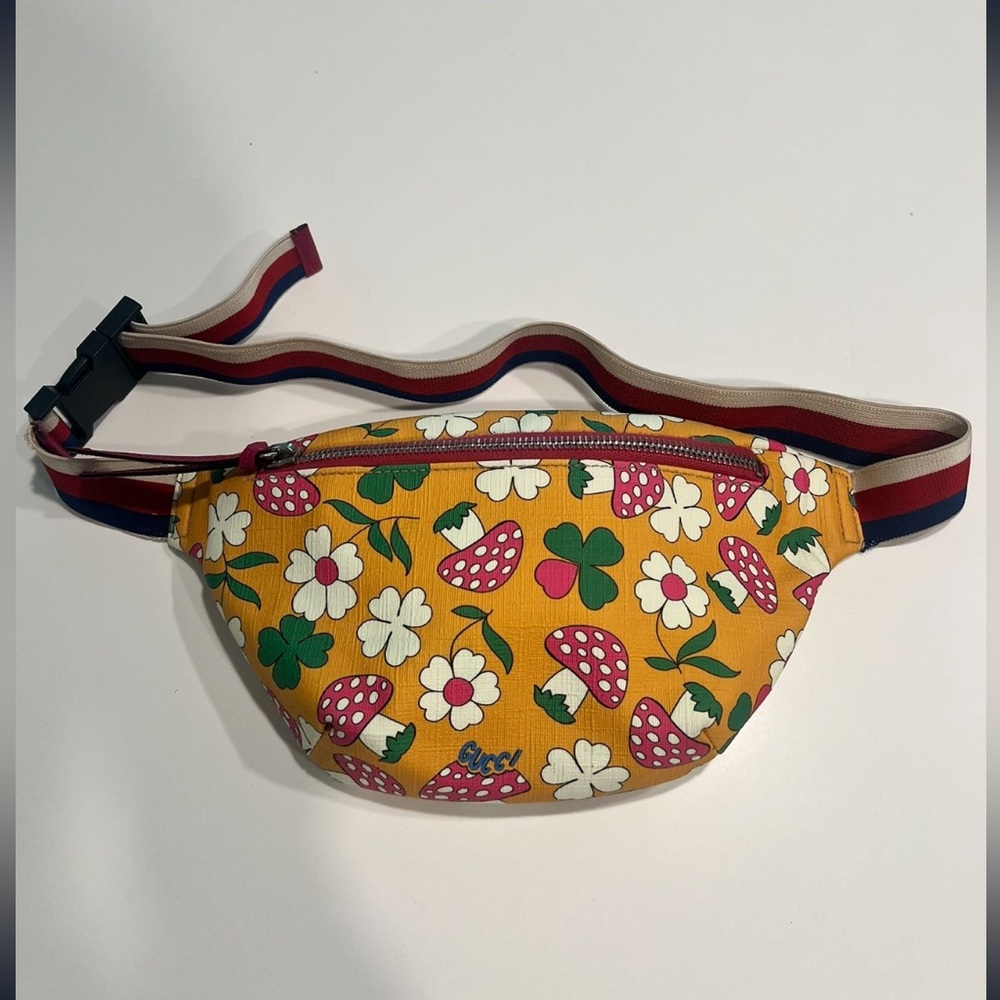 RARE Gucci Fanny Pack